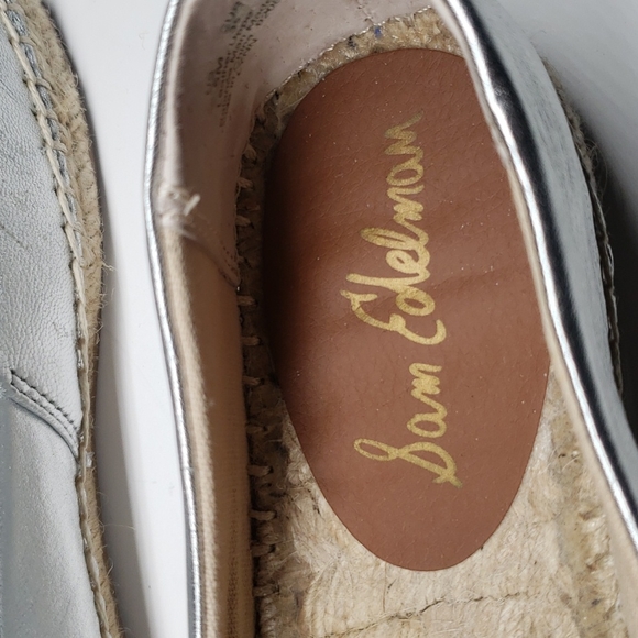 Sam Edelman "Lynn" Leather Silver Flats - Picture 5 of 7
